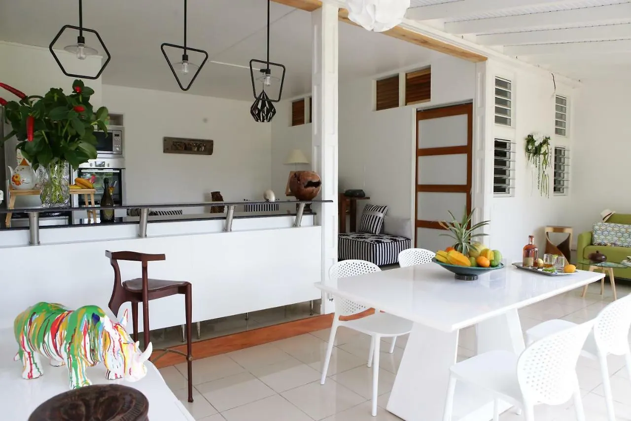 Le Talisman Apartment Goyave